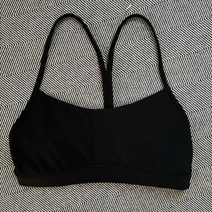 Lululemon sport bra gently used, great condition condition